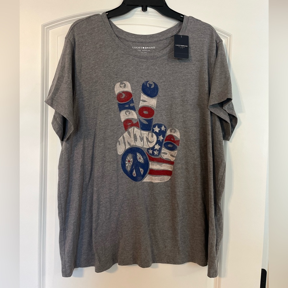 NWT Lucky Brand USA Top